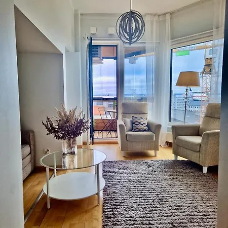 Lootsi With Sauna, Next To Old Town, Center, Port 公寓