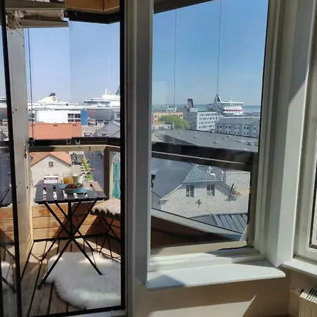 Lootsi With Sauna, Next To Old Town, Center, Port *