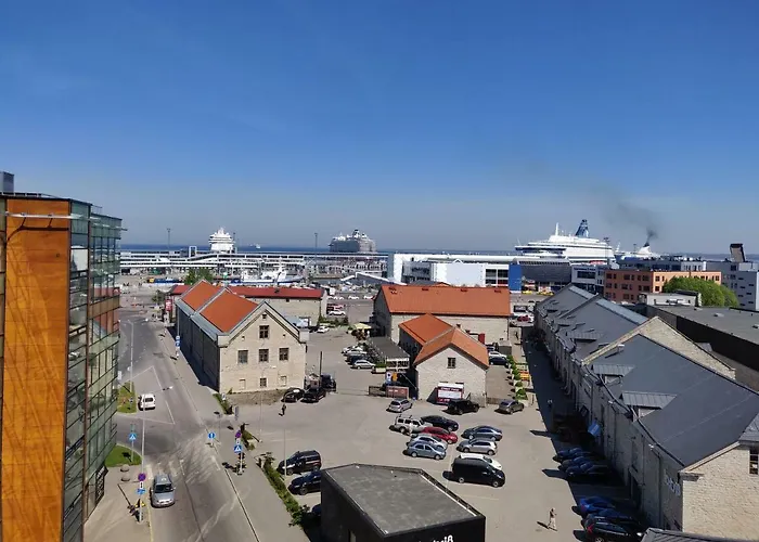 Lootsi With Sauna, Next To Old Town, Center, Port