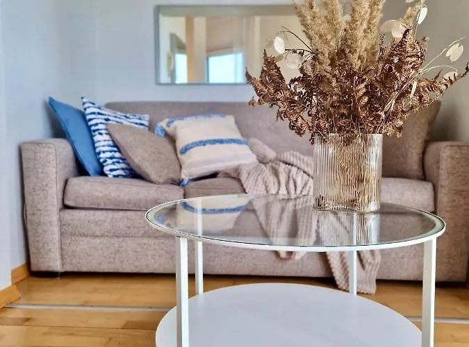 Lootsi With Sauna, Next To Old Town, Center, Port * Tallin